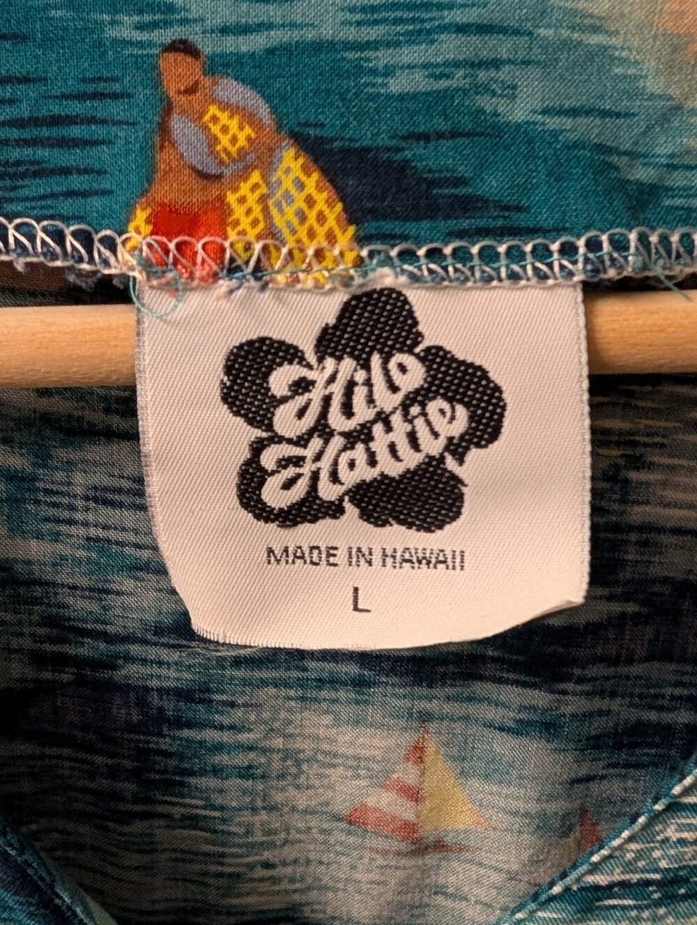 Blue Hawaiian Surfer Print Button-Front Short Sleeve Top, Rayon - Picture 3 of 7